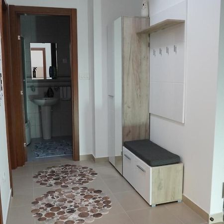 Apartman Niksic Apartment Exterior foto